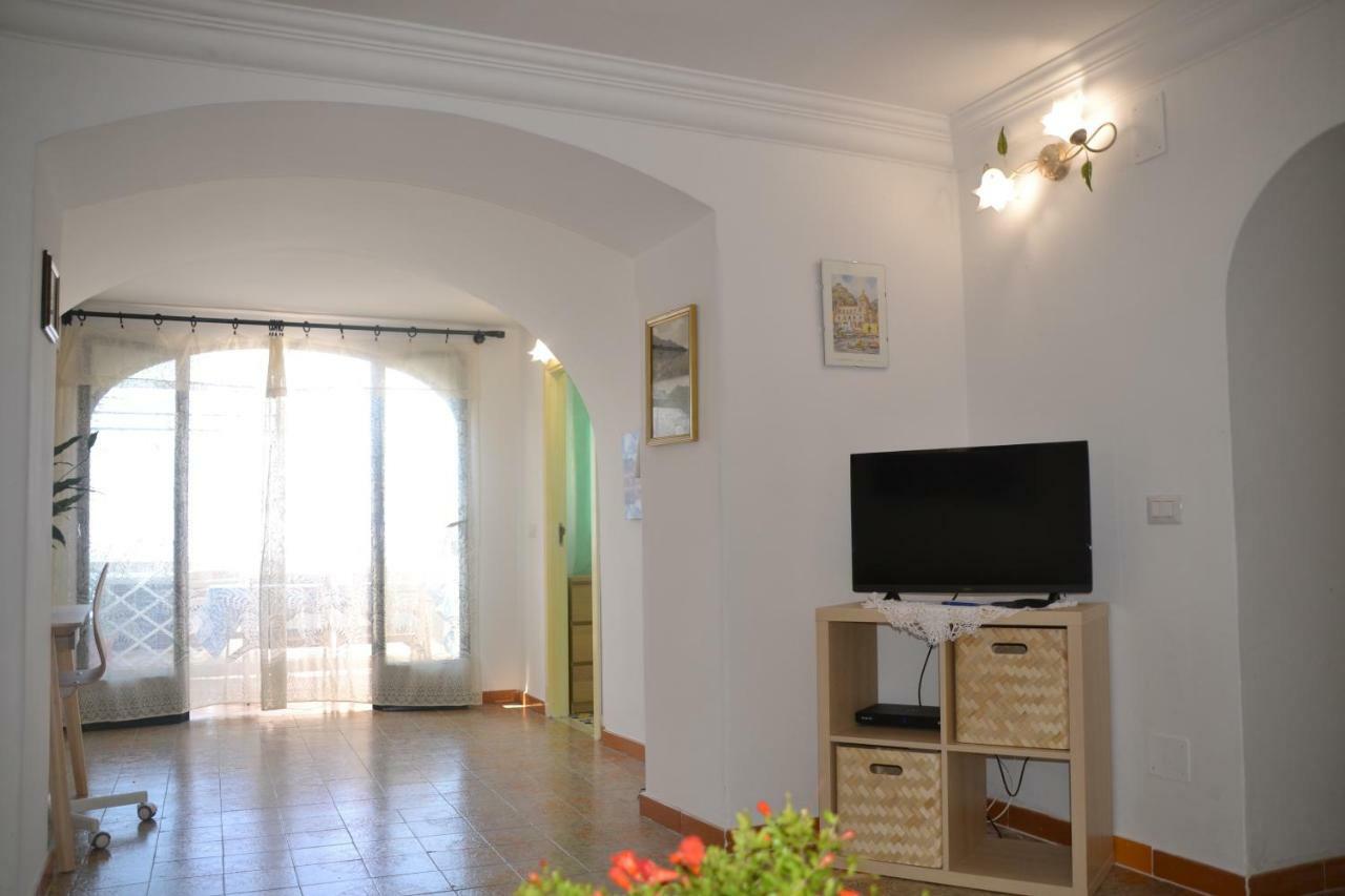 Вилла Alexa & Ella House Позитано Экстерьер фото